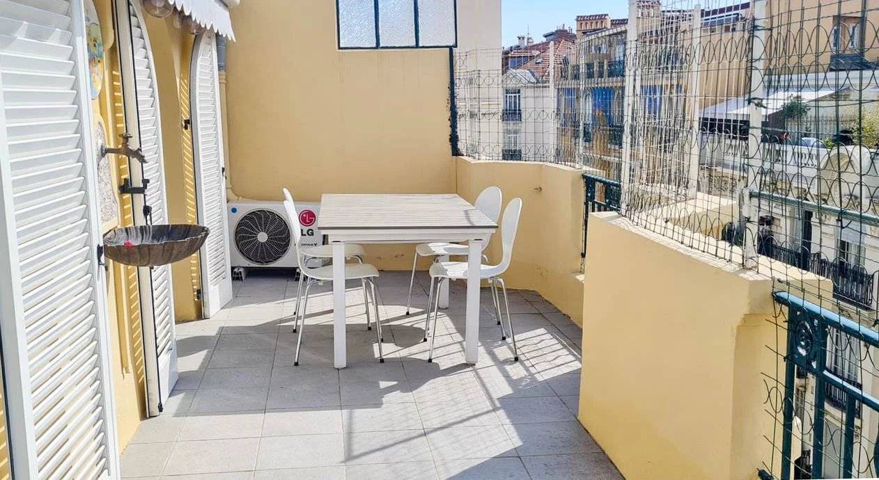 Vente Appartement 67m² 3 Pièces à Nice (06000) - Camilla Dora Estates
